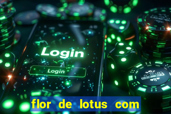 flor de lotus com lua tatuagem